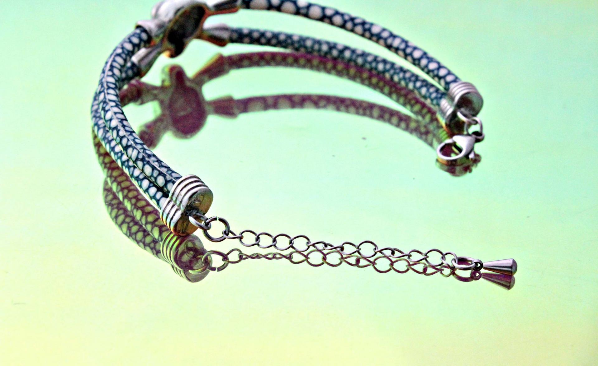 Leather Skull Pirate Double Layer Bracelet In Stingray Leather - Customisable!