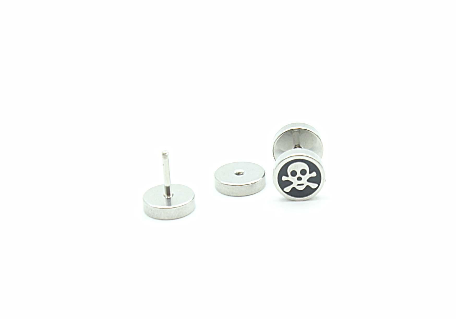 Fake Ear Plug Skull in Stainless Steel